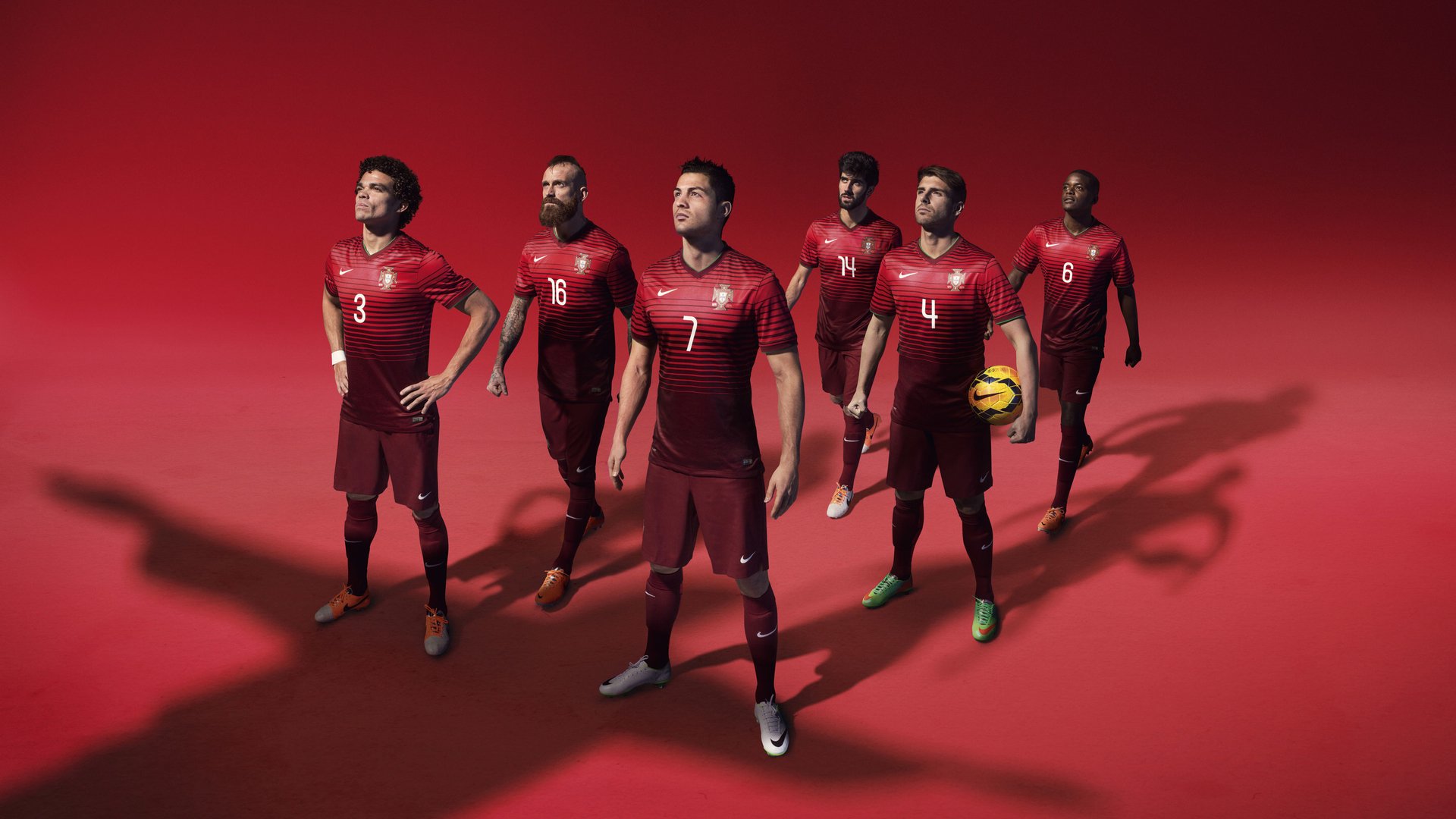 赛道与球场，塔图姆用实力证明自己的F1式争冠之夜